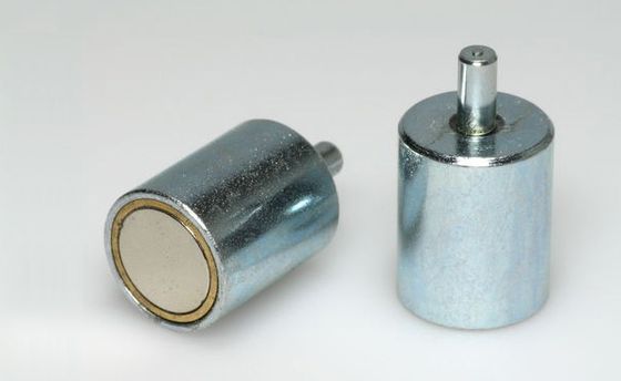 Pot magnet cylindrical with pin, Neodymium